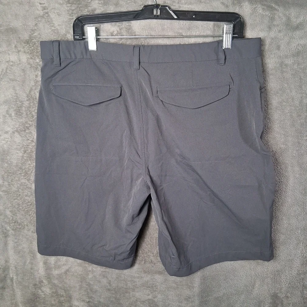 REI mens co